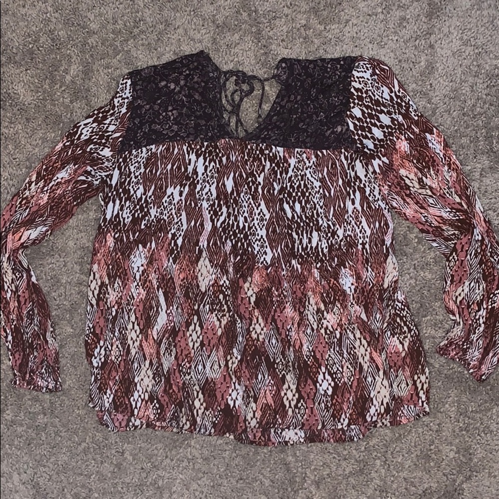 Long sleeve tribal print Blouse